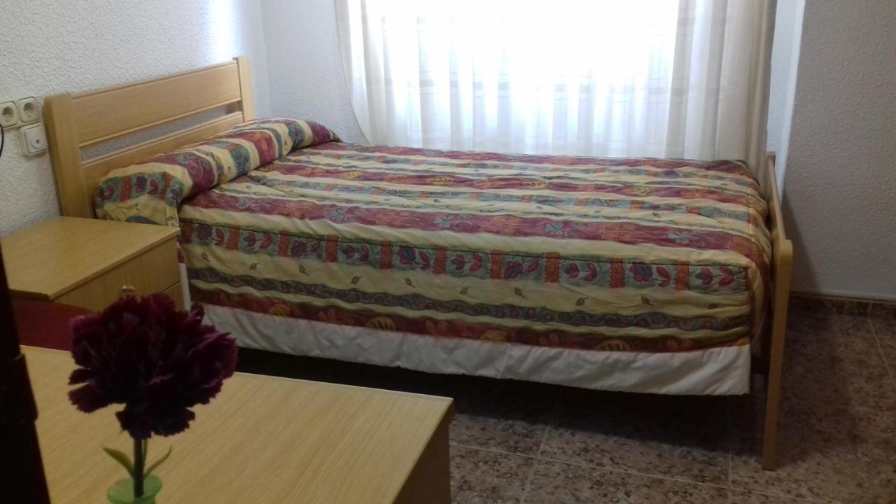 אלצ'ה Apartamento El Misteri מראה חיצוני תמונה