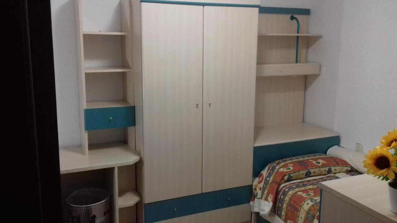 אלצ'ה Apartamento El Misteri מראה חיצוני תמונה